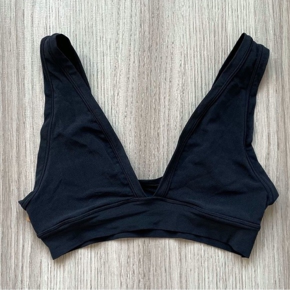 SKIMS Other - SKIMS Summer Mesh Plunge Bralette